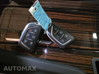 2021 Cadillac Escalade Premium Luxury 1SB - miniatura 8