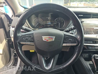 2021 Cadillac XT4 Luxury 1SB – miniatura 10