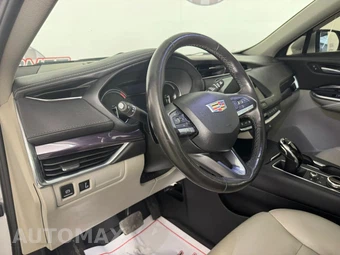 2021 Cadillac XT4 Luxury 1SC - miniatura 10