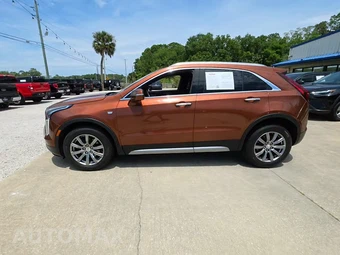 2021 Cadillac XT4 Premium Luxury 1SD – miniatura 3