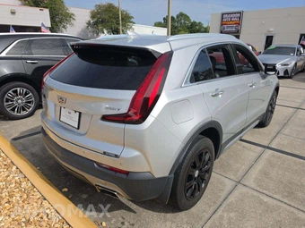 2021 Cadillac XT4 Premium Luxury 1SD - miniatura 3