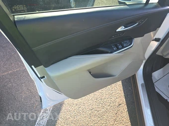 2021 Cadillac XT4 Premium Luxury 1SD - miniatura 9