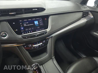 2021 Cadillac XT5 Luxury 1SA – miniatura 11