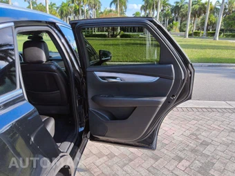 2021 Cadillac XT5 Luxury 1SA - miniatura 32