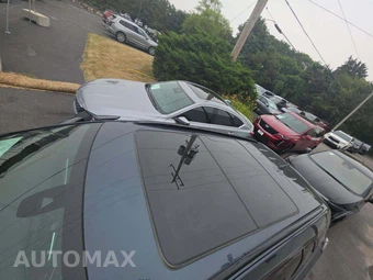2021 Cadillac XT5 Sport - miniatura 12