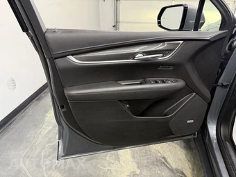 2021 Cadillac XT5 Sport - miniatura 9