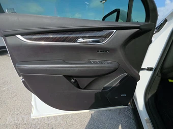 2021 Cadillac XT6 Premium Luxury 1SC - miniatura 9