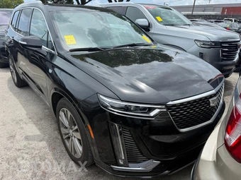 2021 Cadillac XT6 Premium Luxury 1SC - miniatura 2