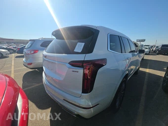 2021 Cadillac XT6 Premium Luxury 1SD - miniatura 4