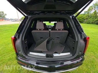 2021 Cadillac XT6 Premium Luxury 1SD - miniatura 14