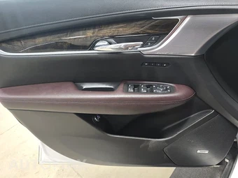 2021 Cadillac XT6 Premium Luxury 1SD - miniatura 9
