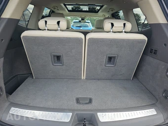 2021 Cadillac XT6 Premium Luxury 1SD - miniatura 16