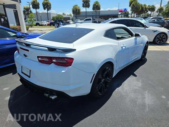 2021 Chevrolet Camaro LT1 Coupe 1LZ - miniatura 3