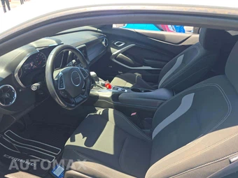 2021 Chevrolet Camaro LT1 Coupe 1LZ - miniatura 6