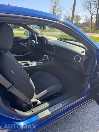 2021 Chevrolet Camaro LT1 Coupe 1LZ - miniatura 25