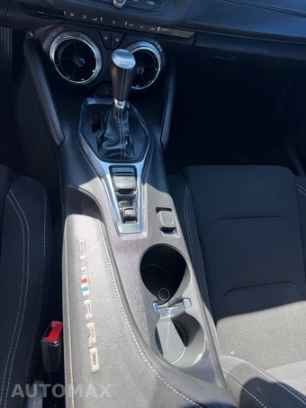 2021 Chevrolet Camaro LT1 Coupe 1LZ - miniatura 28