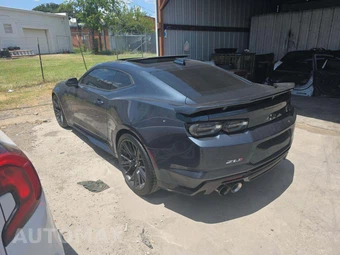 2021 Chevrolet Camaro ZL1 Coupe 1SE - miniatura 2