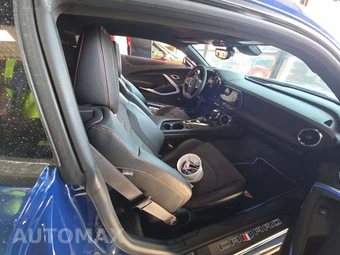 2021 Chevrolet Camaro ZL1 Coupe 1SE - miniatura 18