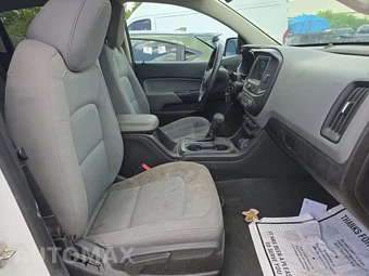2021 Chevrolet Colorado WT Crew Cab Medium Bed 4WT – miniatura 8