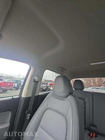 2021 Chevrolet Colorado WT Crew Cab Medium Bed 4WT – miniatura 11