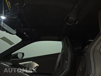 2021 Chevrolet Corvette Stingray Coupe 2LT - miniatura 16