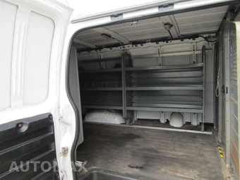 2021 Chevrolet Express 2500 Cargo Van 1WT 135.2" WB - miniatura 16