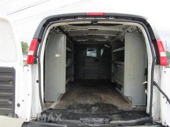 2021 Chevrolet Express 2500 Cargo Van 1WT 135.2" WB - miniatura 18