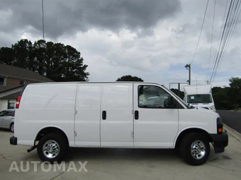 2021 Chevrolet Express 2500 Cargo Van 1WT 135.2" WB - miniatura 5
