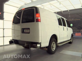 2021 Chevrolet Express 2500 Cargo Van 1WT 135.2" WB - miniatura 4