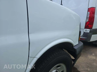 2021 Chevrolet Express 2500 Cargo Van 1WT 135.2" WB - miniatura 26