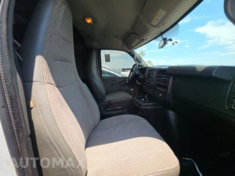 2021 Chevrolet Express 2500 Cargo Van 1WT 135.2" WB - miniatura 8