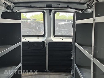 2021 Chevrolet Express 2500 Cargo Van 1WT 135.2" WB - miniatura 16