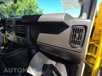 2021 Chevrolet Express 2500 Cargo Van 1WT 135.2" WB - miniatura 18