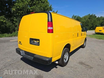 2021 Chevrolet Express 2500 Cargo Van 1WT 135.2" WB - miniatura 3