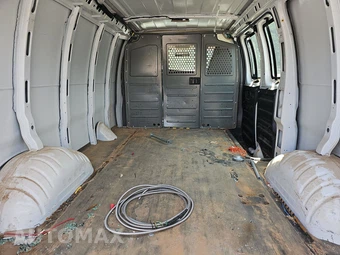 2021 Chevrolet Express 2500 Cargo Van 1WT 135.2" WB - miniatura 17