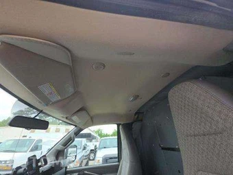 2021 Chevrolet Express 2500 Cargo Van 1WT 135.2" WB – miniatura 12