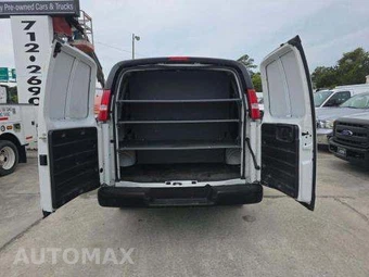 2021 Chevrolet Express 2500 Cargo Van 1WT 135.2" WB – miniatura 15