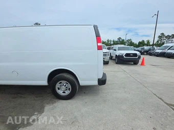2021 Chevrolet Express 2500 Cargo Van 1WT 135.2" WB – miniatura 3