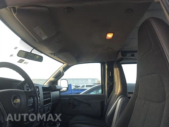 2021 Chevrolet Express 2500 Cargo Van 1WT 135.2" WB – miniatura 18