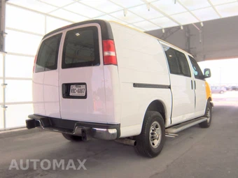 2021 Chevrolet Express 2500 Cargo Van 1WT 135.2" WB – miniatura 4
