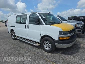2021 Chevrolet Express 2500 Cargo Van 1WT 135.2" WB – miniatura 3