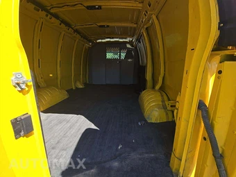 2021 Chevrolet Express 2500 Cargo Van 1WT 135.2" WB - miniatura 13