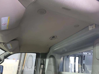 2021 Chevrolet Express 2500 Cargo Van 1WT 135.2" WB – miniatura 11