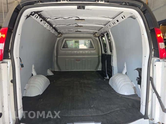 2021 Chevrolet Express 2500 Cargo Van 1WT 135.2" WB – miniatura 13