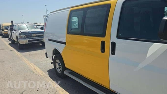 2021 Chevrolet Express 2500 Cargo Van 1WT 135.2" WB - miniatura 33