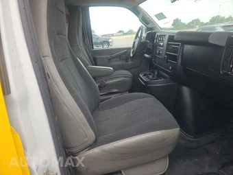 2021 Chevrolet Express 2500 Cargo Van 1WT 135.2" WB - miniatura 8