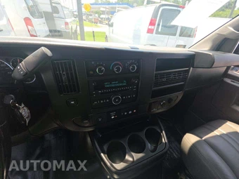 2021 Chevrolet Express 3500 Cargo Van 1WT 135.2" WB - miniatura 10
