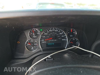 2021 Chevrolet Express 3500 Cargo Van 1WT 135.2" WB - miniatura 12