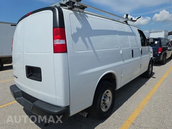 2021 Chevrolet Express 3500 Cargo Van 1WT 135.2" WB - miniatura 4