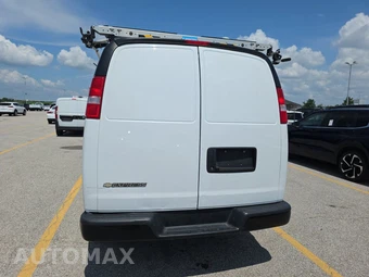 2021 Chevrolet Express 3500 Cargo Van 1WT 135.2" WB - miniatura 5